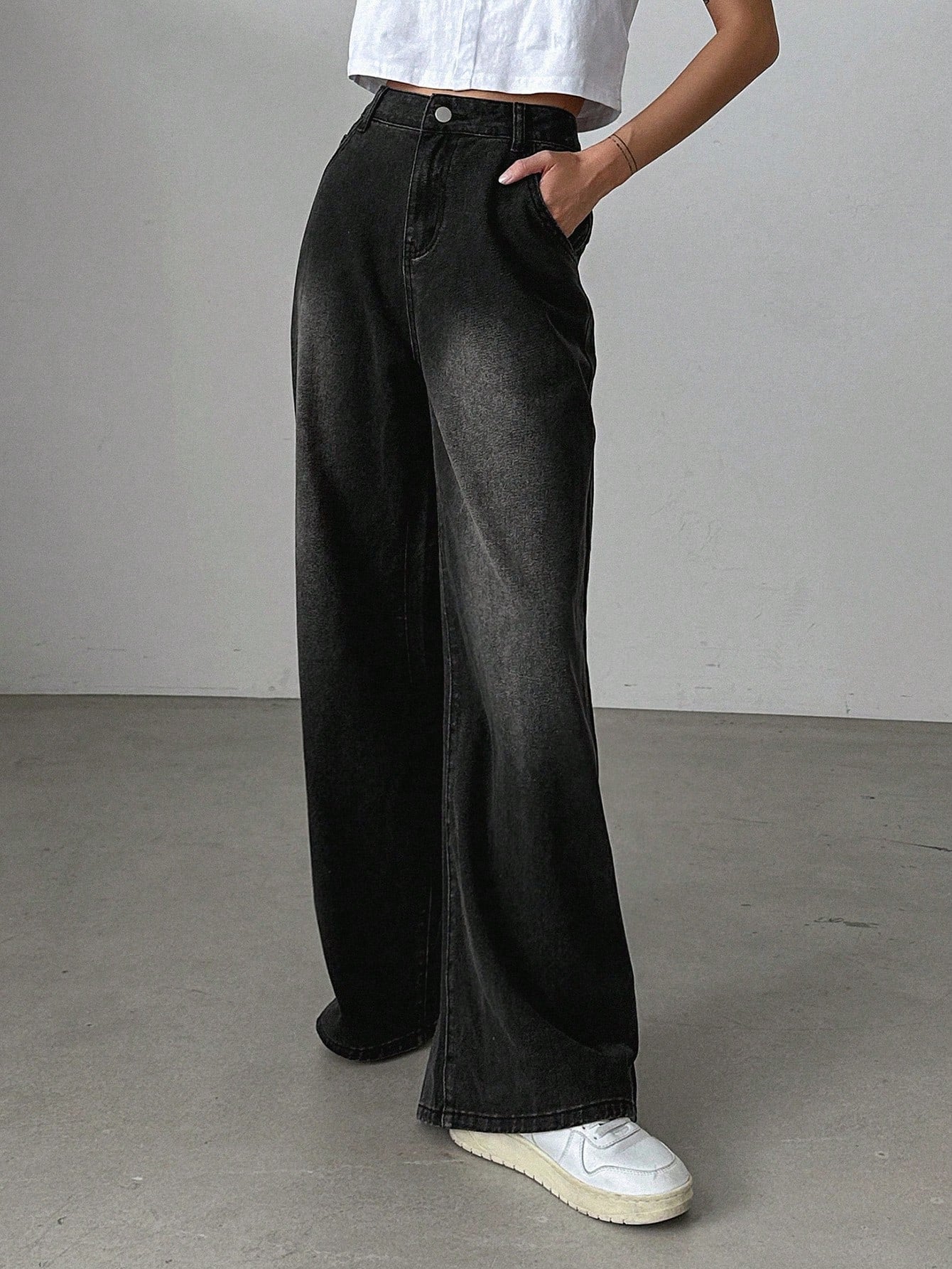 DAZY Slant Pocket Wide Leg Jeans,Baggy Jeans